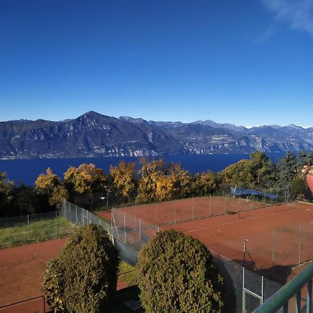 Park Hotel Jolanda San Zeno di Montagna Luaran gambar